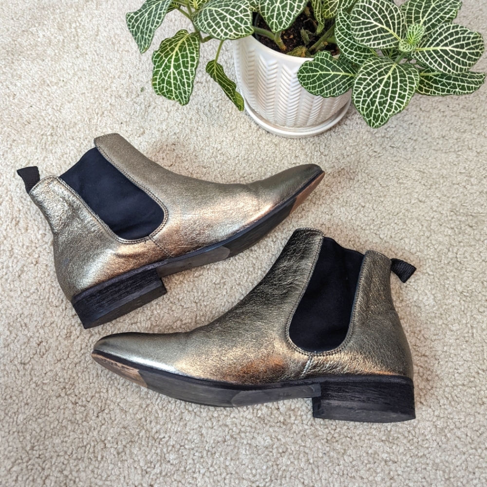Metallic Gold Chelsea Boots - Women's Stylish Slip-On Boots